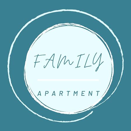 Family Apartment Brindisi Bagian luar foto